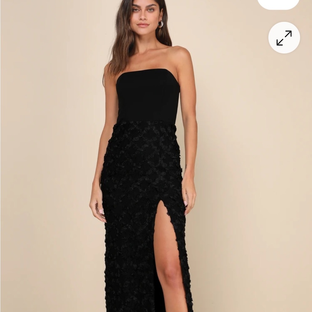*NWT* Lulu's Black Strapless Floral Dress